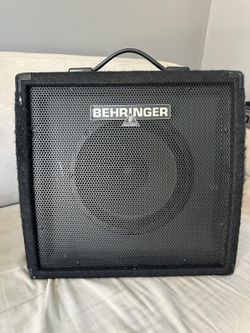 Behringer Ultratone K450FX 45W 3-Channel Keyboard Amp / PA 

Description: Selling a fully functional, well-maintained Behringer Ultratone K450FX 45-Wa