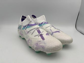Women’s puma future 7 ultimate soccer cleats (with string bag) women’s size 10