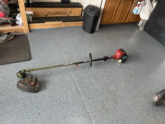 Toro Straight Shaft Gas String Trimmer
