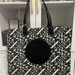 🤍🖤 Tory Burch Totes Bag