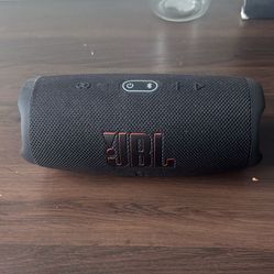 JBL Charge 5 Bluetooth Speaker 