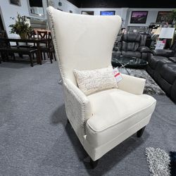 Accent Chair 