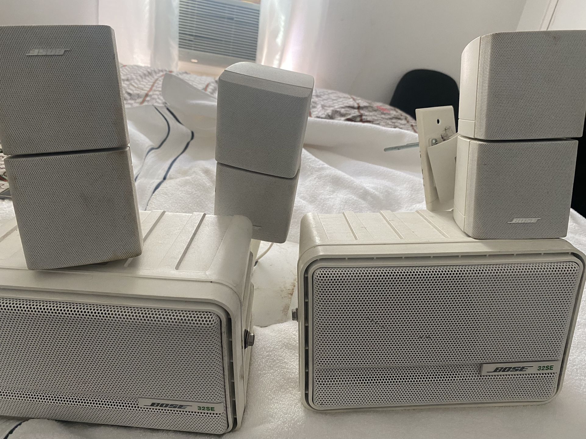 5 Bose Speakers 