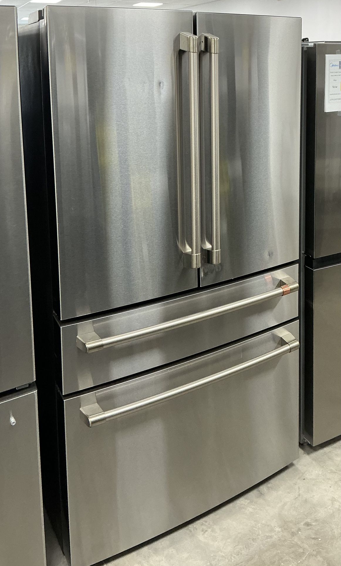 CAFE 28.7 cu. ft. Smart 4 French Door Refrigerator w/Dual-Dispense Autofill Pitcher - Free One Year Warranty 