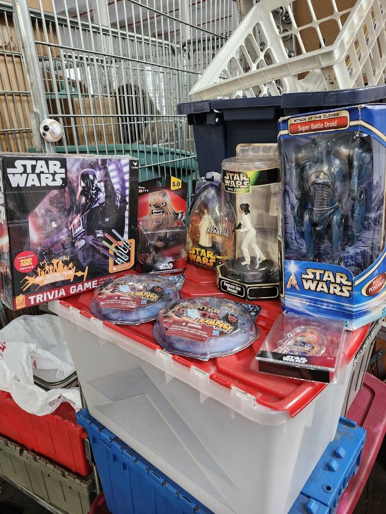 9 Pieces Of Star Wars Lot