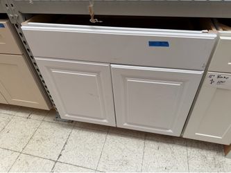 White kitchen cabinets base 36in