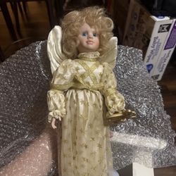 Vintage Dolls Lots Of Them