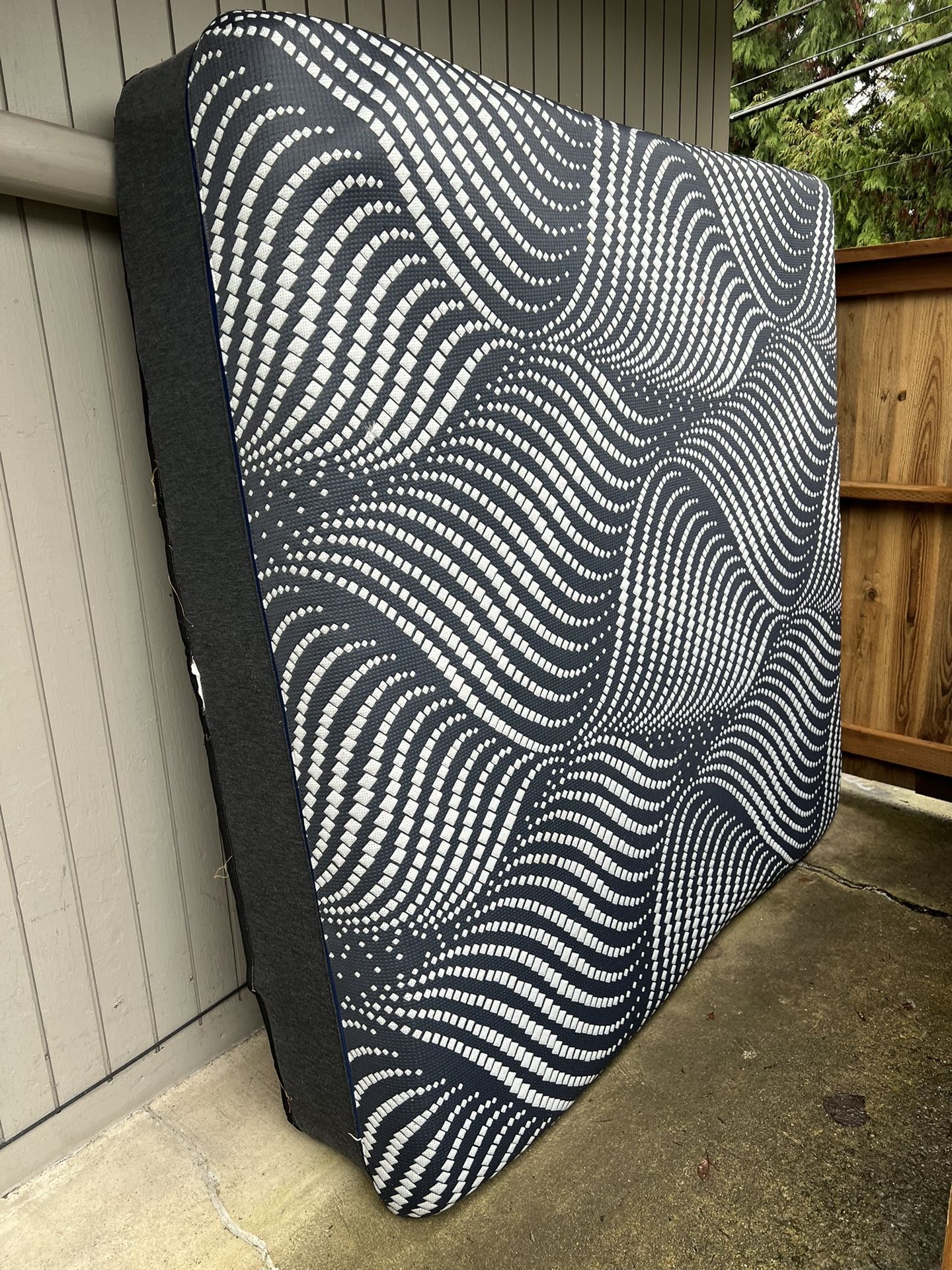 Free King Mattress Frame And Headboard