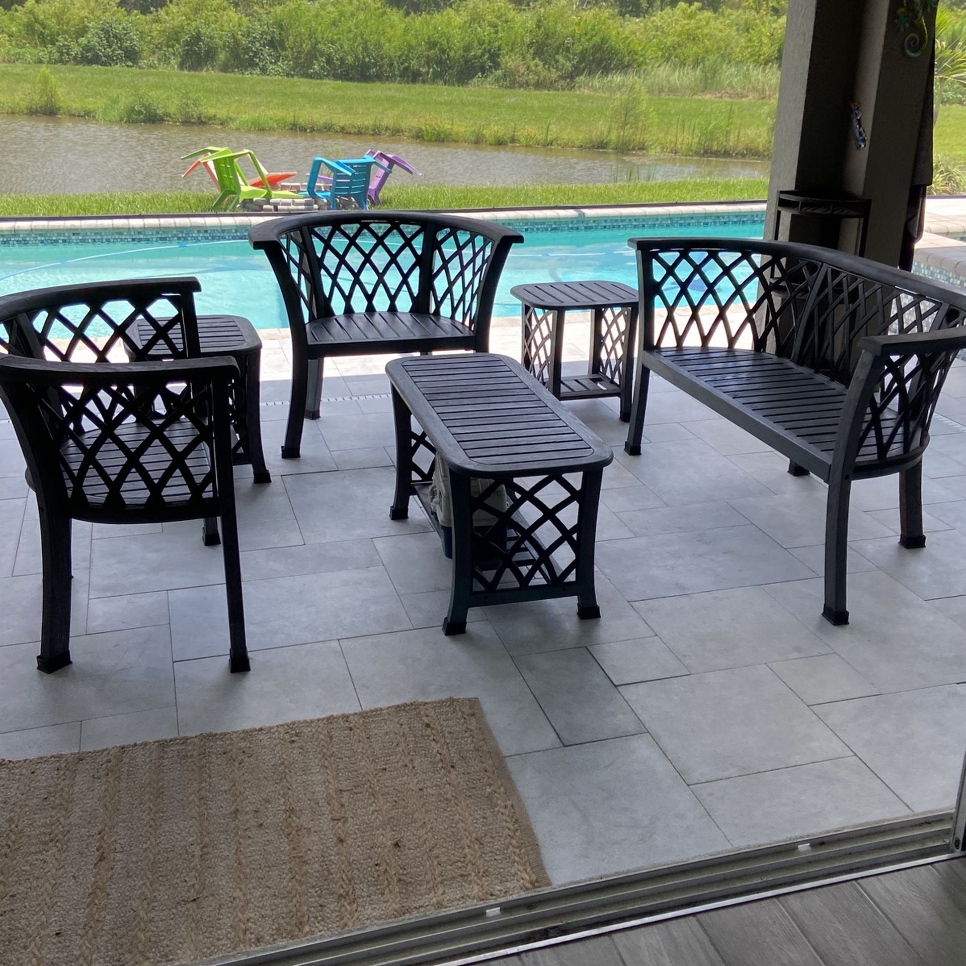 Patio Furniture - 6pc Solid Wood & Wrought Iron