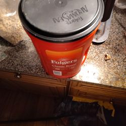 100 Folgers Coffee 43oz