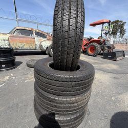 LT 225/75R16
