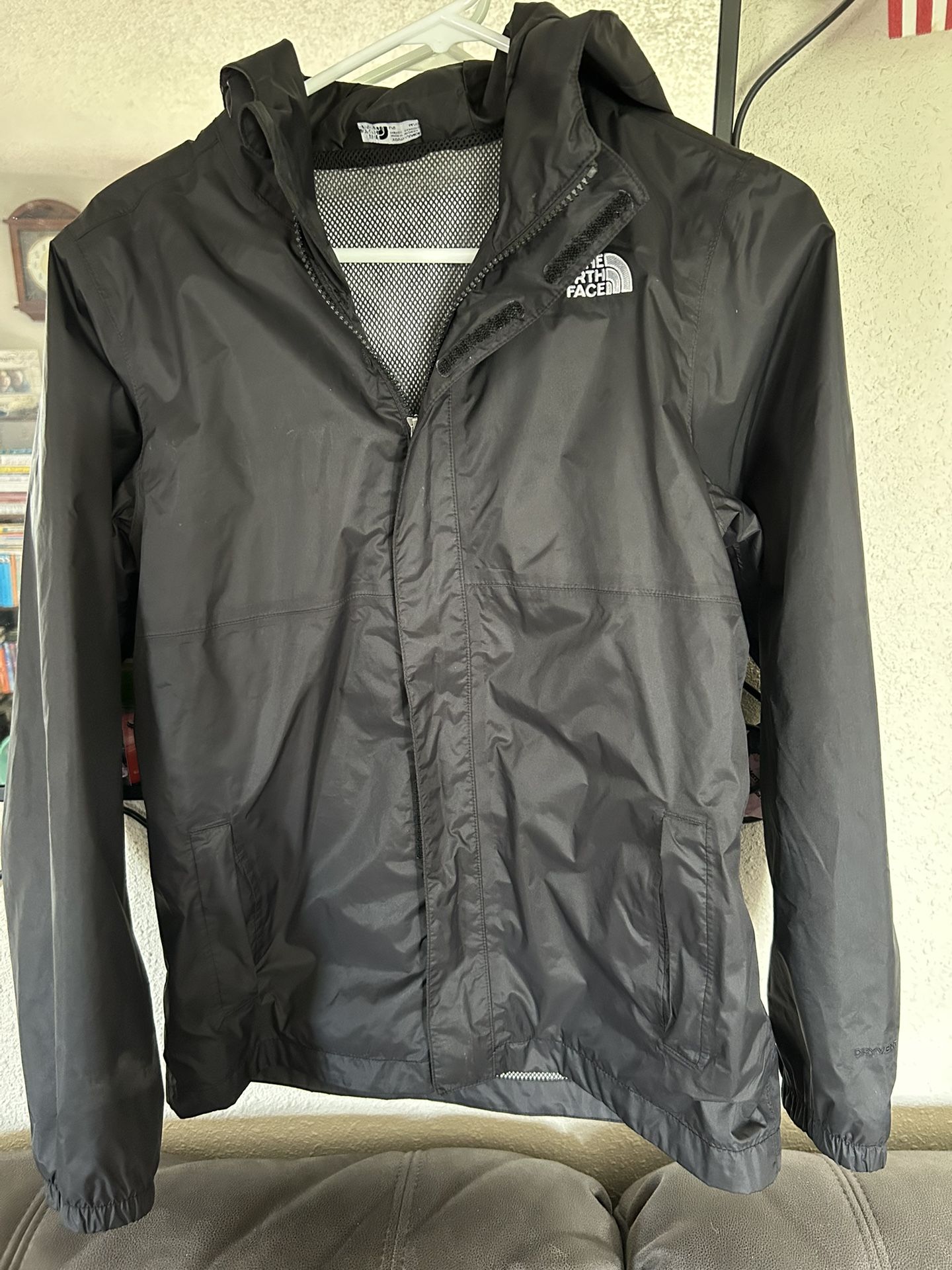 THE NORTH FACE DRYVENT RAINCOAT YOUTH XL BLACK
