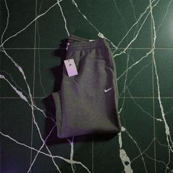 Nike Club Swoosh Men's Fleece Sweatpants Pants Classic Fit, XX-Large