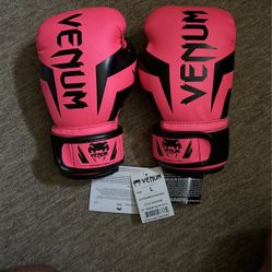 Venum Elite Kids Boxing Gloves Size large