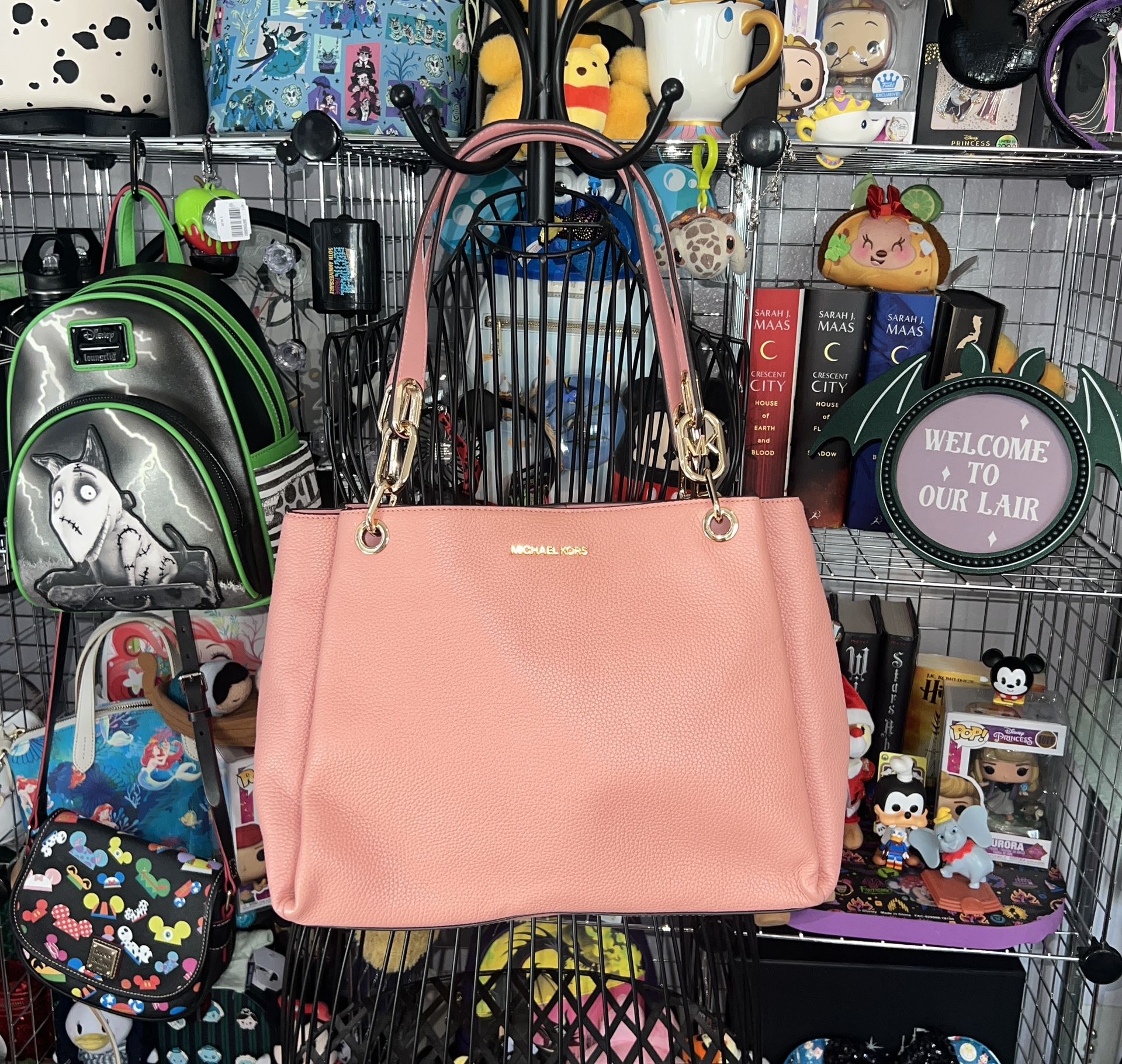 Excellent Condition Michael Kors Peach Shoulder Bag With Multiple Pockets