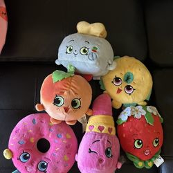 Bundle Of Shopkins Plushies / In Excellent Condition 