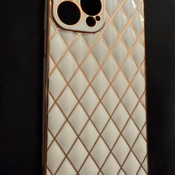 Iphone 13 Pro Max Case (White & Gold) 