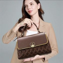 Small Fragrant Style Black Diamond Lattice Fashion Ladies Handbag, Versatile Small Square Bag Senior