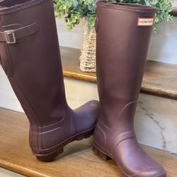 Woman Rain Boots Size 7