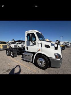 2020 freightliner Cascadia