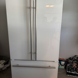 White  Glass Refrigerator 
