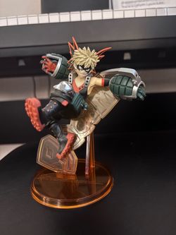 Anime Bakugo Shelf Figure