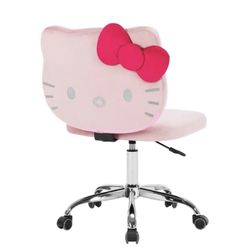 Hello Kitty Pink Chair 