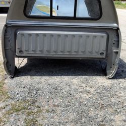 02-07 DODGE RAM BED AND CAMPER SHELL GOOD CONDITION 