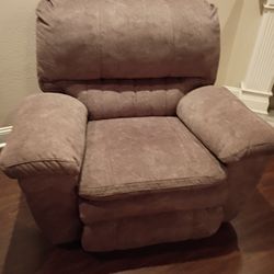 Large Recliners 