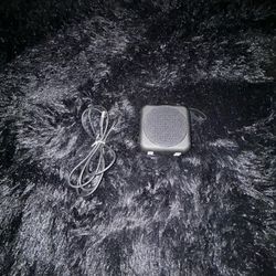 Small Portable Mini Speaker with Cable