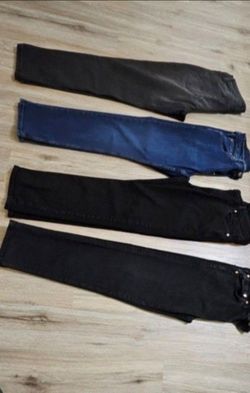 Jeans Size 33×30. Like New
