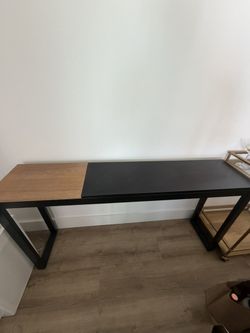Console Table & Lamps