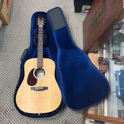 Martin & Co  Acoustic Electric Guitar Left Handed X-Series D-X2 Case 