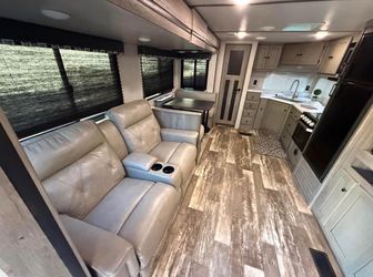 2020 Keystone Outback 260UML Travel Trailer