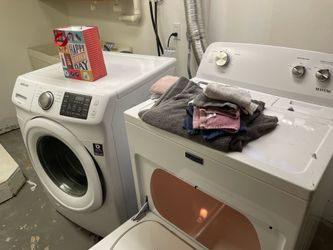 Working Samsung Washer & Maytag Electric Dryer Set