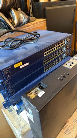 Netgear 24 Port poE Switch