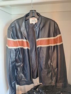 Men's Harley Davidson Leather Jacket, Size L, Like New