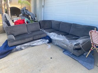 Gray Fabric Sectional Sofa