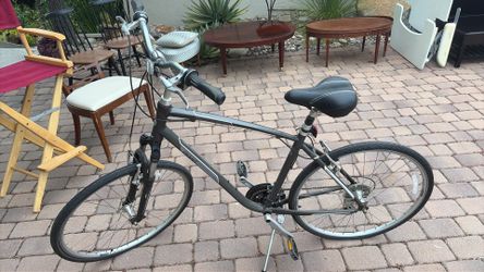 Men’s Giant Bike $100 obo