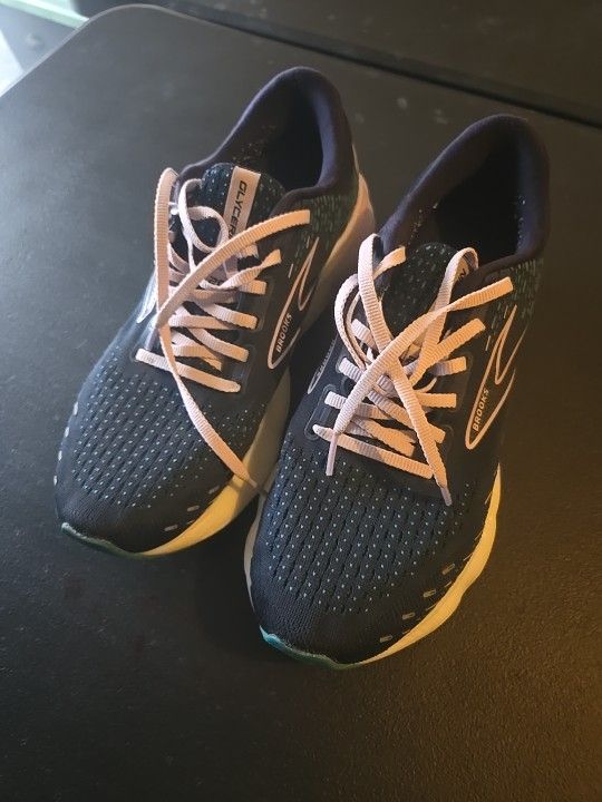 Nike In- Season TR-13  Women Running Athletics Shoes  Black Size 9