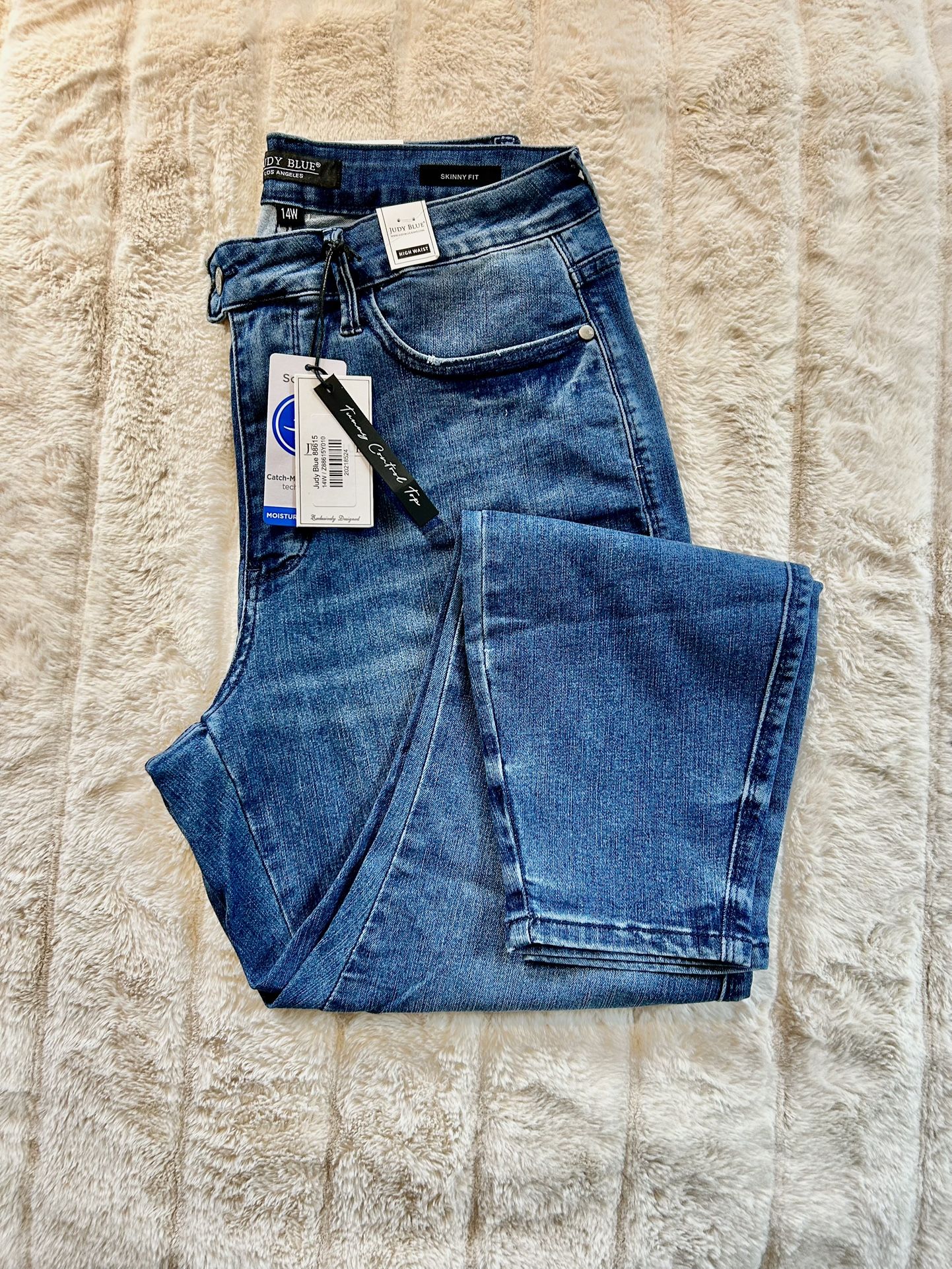 New Women’s Jeans Size 14 Skinny Fit High Rise Waist 