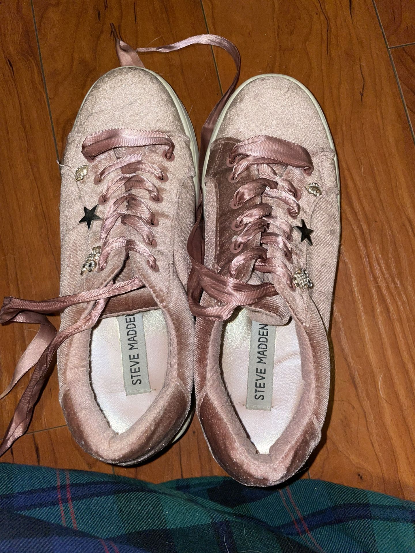 pink velvet shoes