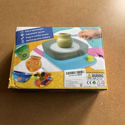 Beginner Pottery Wheel Studio! 