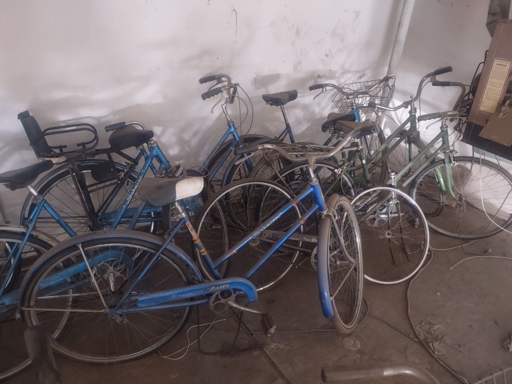 Schwinn Ladies 26" Bikes 