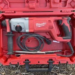 Milwaukee Rotary Hammer