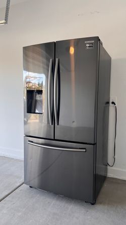 Samsung 3-door French Door Fridge/freezer