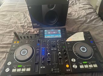 Pioneer XDJ-RX (COMES WITH ERIS SPEAKERS & USB FREE)
