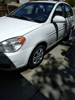 2009 Hyundai Accent