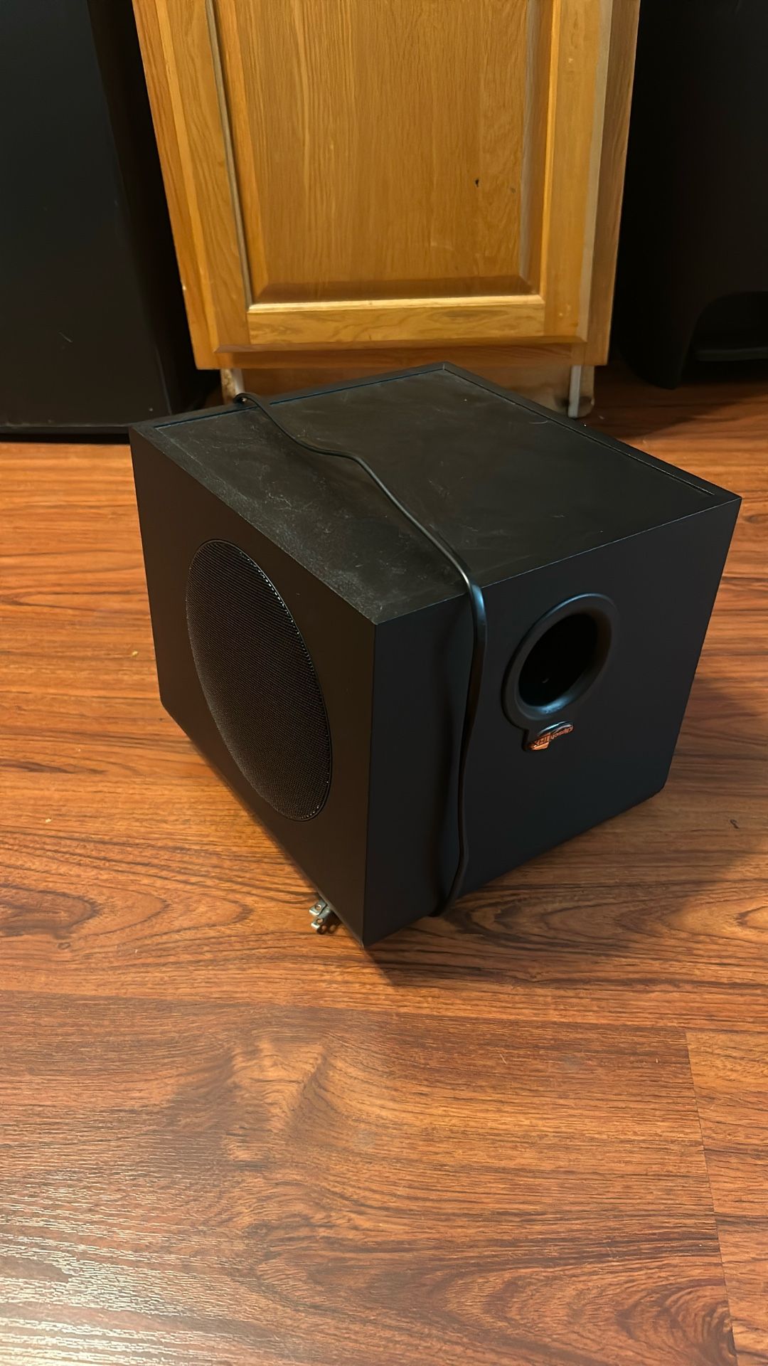 Klipsch THX Speakers And Bass Set
