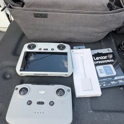 DJI Mavic 3 Classic with Fly More Kit and Accessories